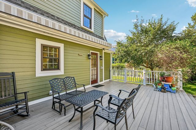 155 Auburndale Ave, Newton, MA 02465