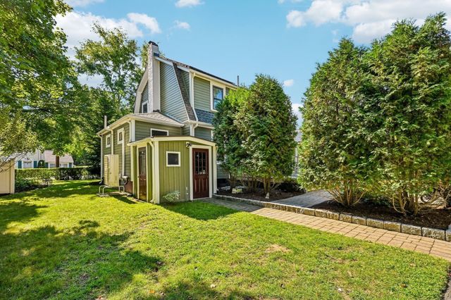 155 Auburndale Ave, Newton, MA 02465