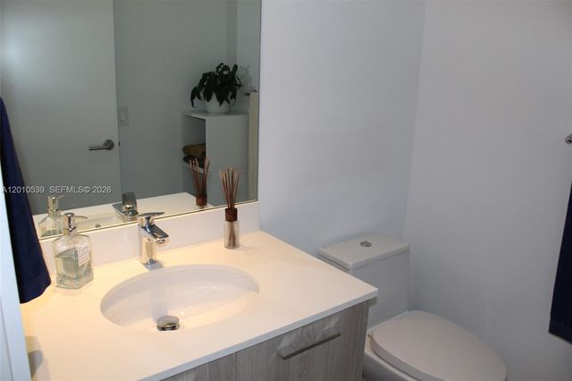 501 NE 31st St 2705, Miami, FL 33137