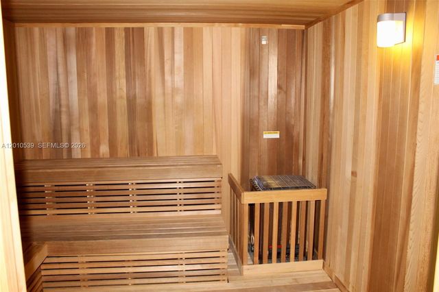 501 NE 31st St 2705, Miami, FL 33137