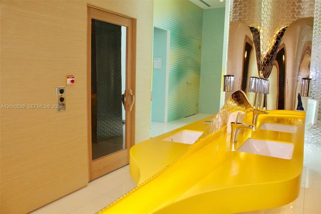 501 NE 31st St 2705, Miami, FL 33137