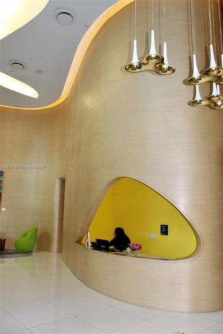 501 NE 31st St 2705, Miami, FL 33137