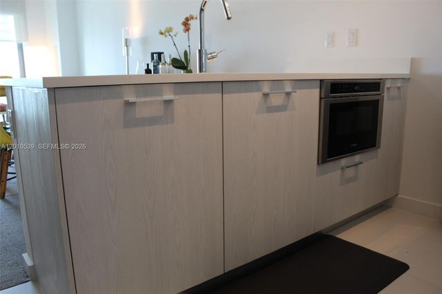 501 NE 31st St 2705, Miami, FL 33137