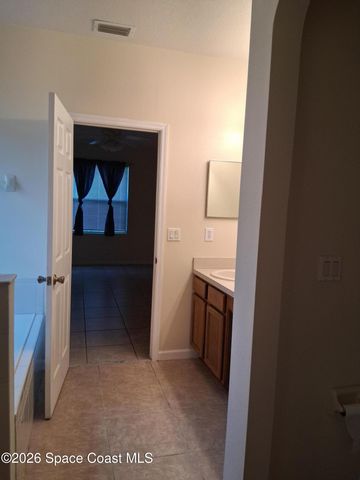 820 Tedder Road SE, Palm Bay, FL 32909