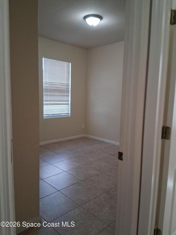 820 Tedder Road SE, Palm Bay, FL 32909