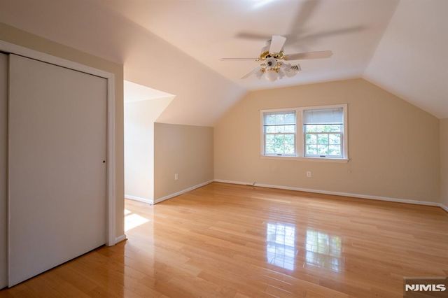238 Emmett Place, Ridgewood, NJ 07450