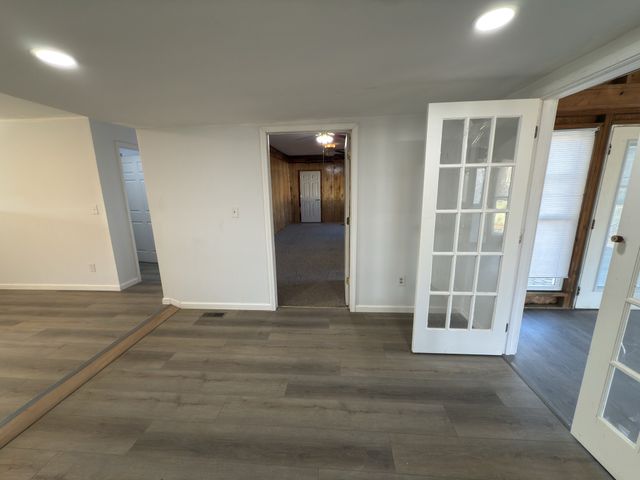 2000 Myers Cove Rd, Mcminnville, TN 37110