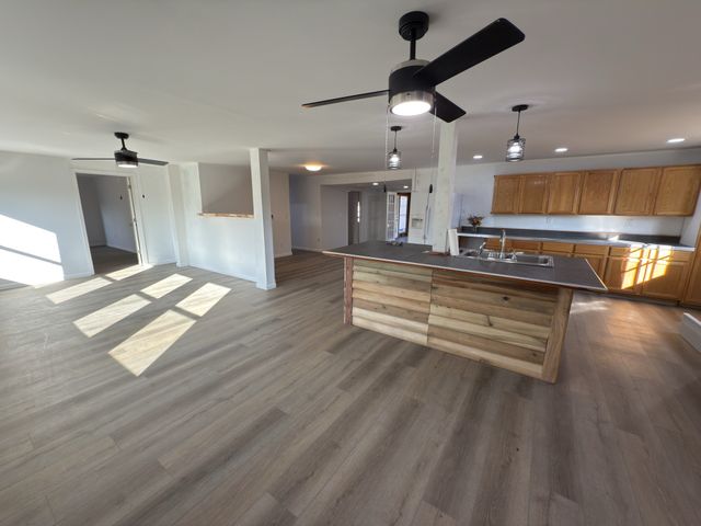 2000 Myers Cove Rd, Mcminnville, TN 37110