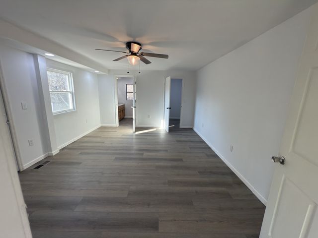 2000 Myers Cove Rd, Mcminnville, TN 37110