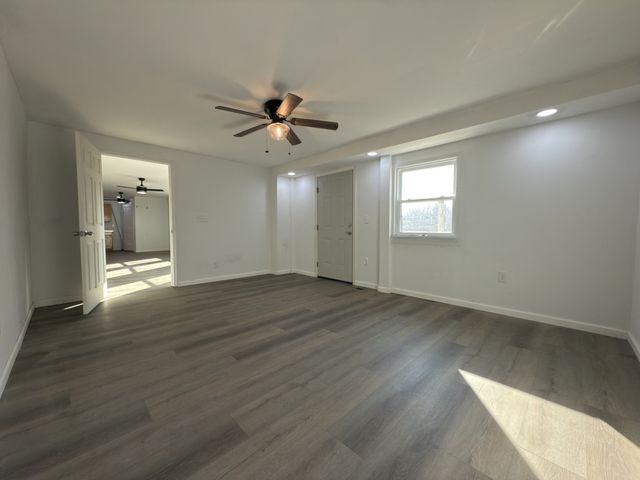 2000 Myers Cove Rd, Mcminnville, TN 37110