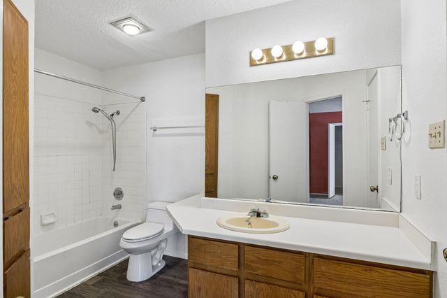 2411 Dowd LN, Austin, TX 78728