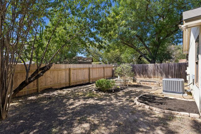 2411 Dowd LN, Austin, TX 78728