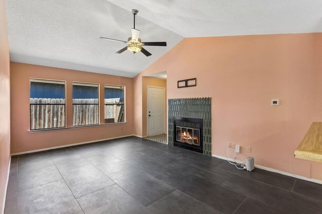 2411 Dowd LN, Austin, TX 78728