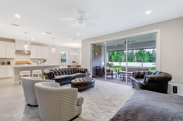 295 MORNING MIST Lane, St. Johns, FL 32259