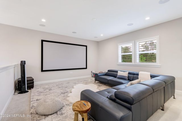 295 MORNING MIST Lane, St. Johns, FL 32259