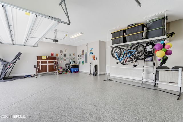 295 MORNING MIST Lane, St. Johns, FL 32259