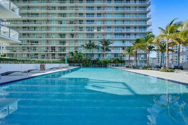 79 SW 12th St 3608-S, Miami, FL 33130