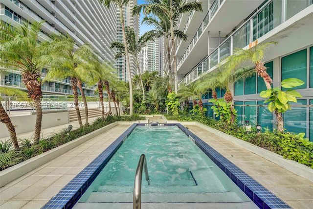 79 SW 12th St 3608-S, Miami, FL 33130