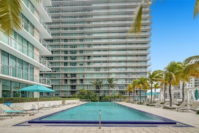79 SW 12th St 3608-S, Miami, FL 33130
