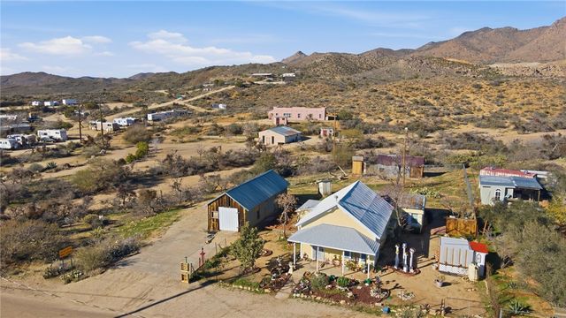 5015 W Tennessee Avenue, Chloride, AZ 86431