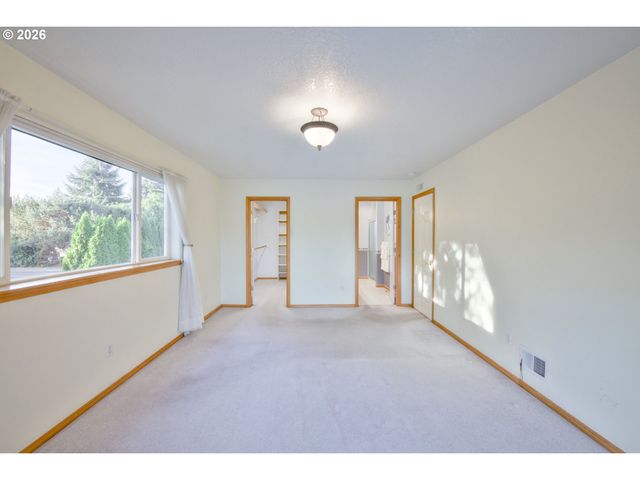 1315 Ne ZACHARY St, Hillsboro, OR 97124