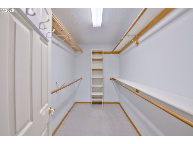 1315 Ne ZACHARY St, Hillsboro, OR 97124