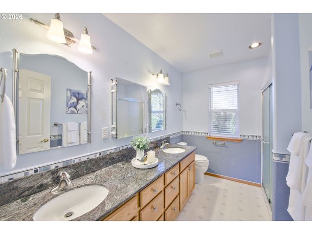 1315 Ne ZACHARY St, Hillsboro, OR 97124