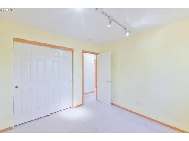 1315 Ne ZACHARY St, Hillsboro, OR 97124