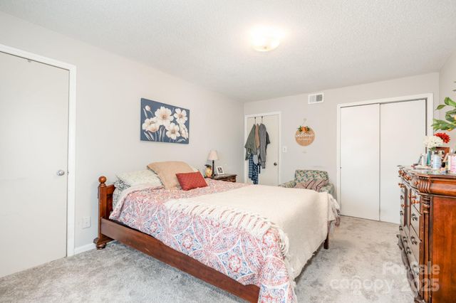 2014 Countrymens Court, Charlotte, NC 28210