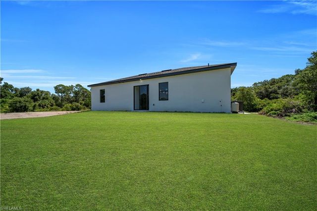 1923 Johns AVE, Lehigh Acres, FL 33972