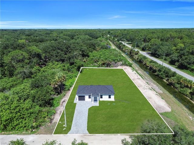 1923 Johns AVE, Lehigh Acres, FL 33972