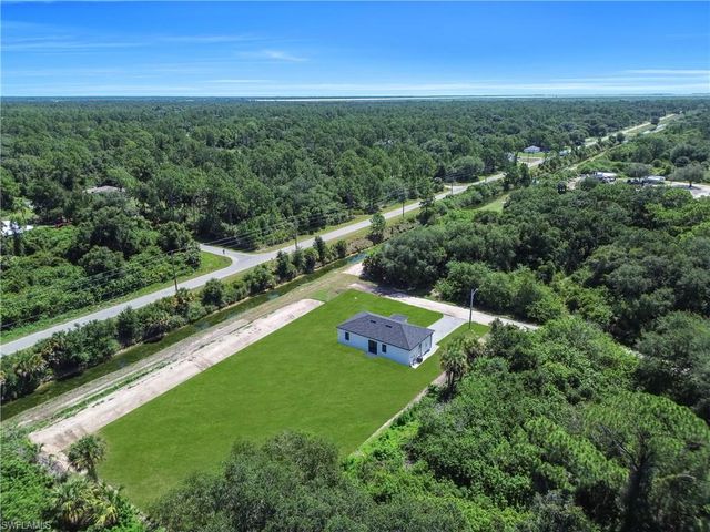 1923 Johns AVE, Lehigh Acres, FL 33972