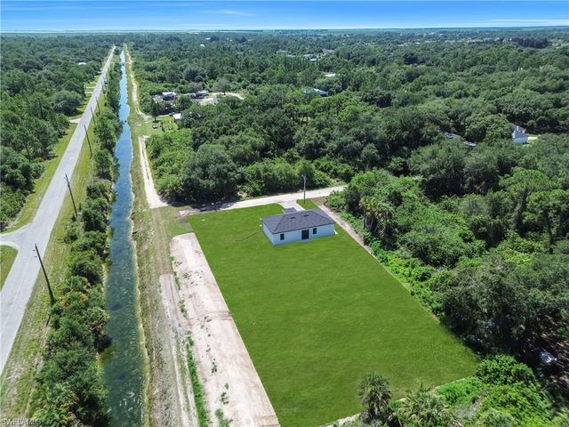 1923 Johns AVE, Lehigh Acres, FL 33972