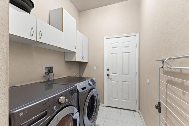 1717 ARABIAN LANE, Palm Harbor, FL 34685