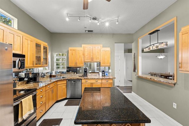 1717 ARABIAN LANE, Palm Harbor, FL 34685