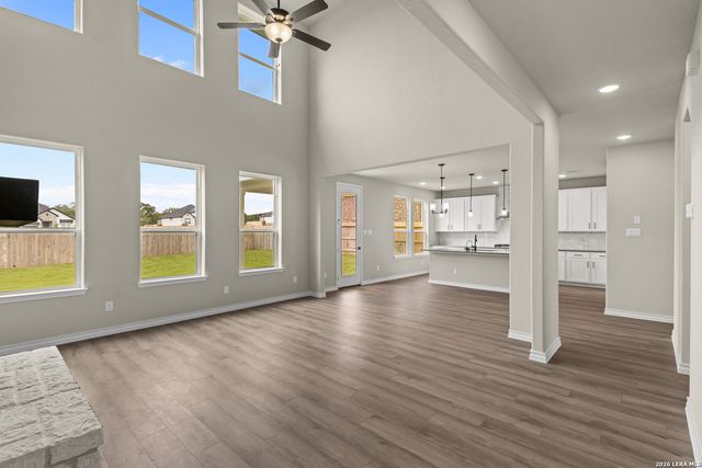 127 Highland Park, Castroville, TX 78009