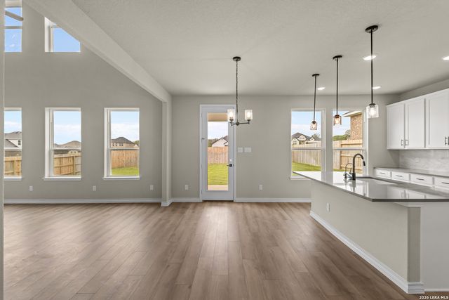 127 Highland Park, Castroville, TX 78009