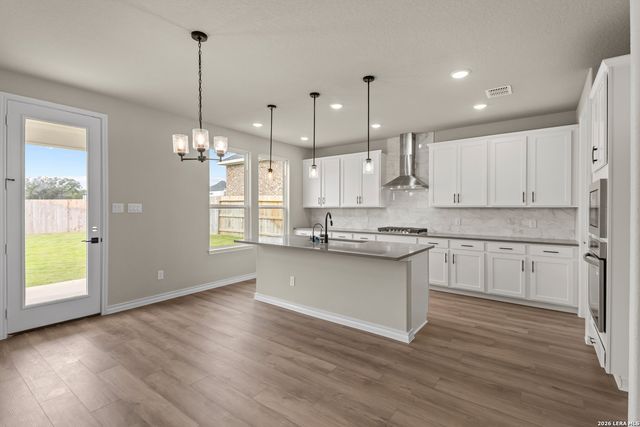 127 Highland Park, Castroville, TX 78009