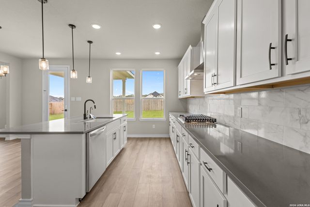127 Highland Park, Castroville, TX 78009