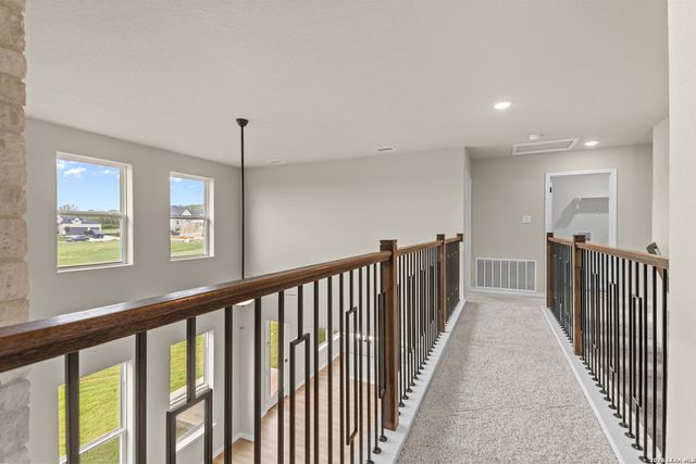 127 Highland Park, Castroville, TX 78009