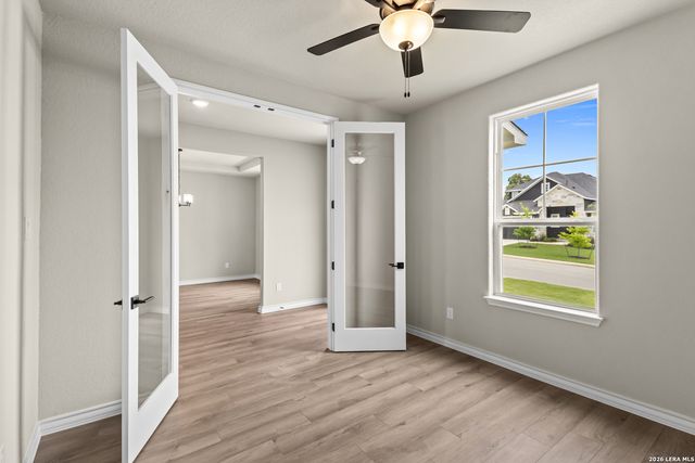 127 Highland Park, Castroville, TX 78009