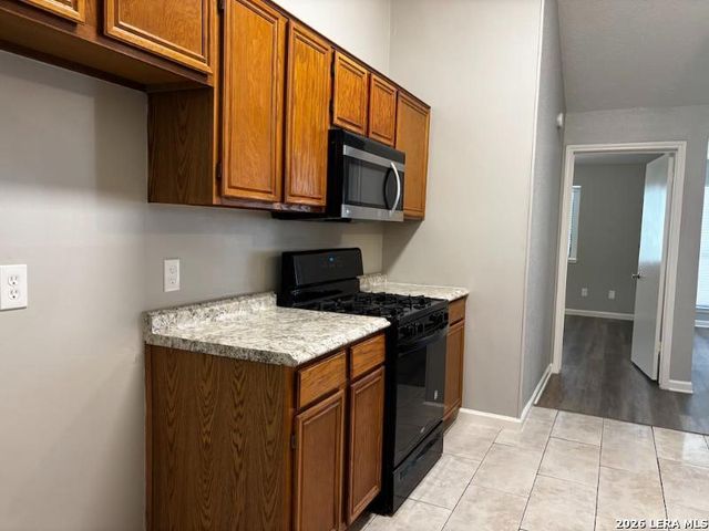 4903 WREN LK, San Antonio, TX 78244