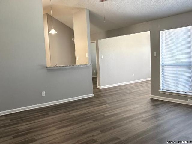 4903 WREN LK, San Antonio, TX 78244