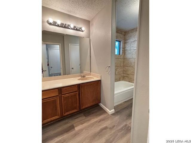 4903 WREN LK, San Antonio, TX 78244