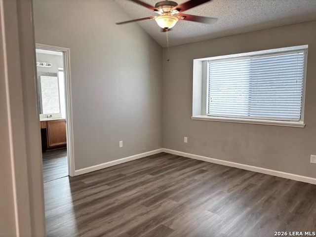 4903 WREN LK, San Antonio, TX 78244