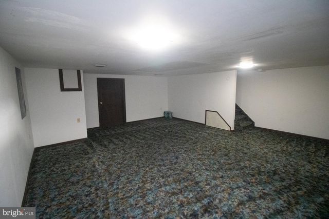932 KINGS CRFT, Cherry Hill, NJ 08034