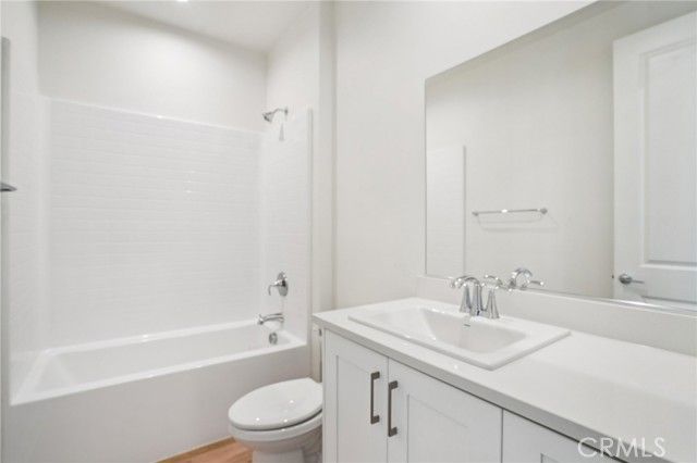 73564 Raphael Drive, Palm Desert, CA 92211