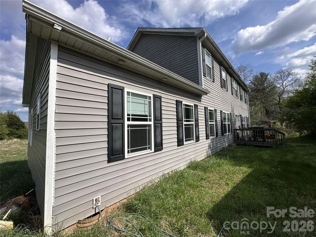 5149 Deer Meadow Lane, Morganton, NC 28655