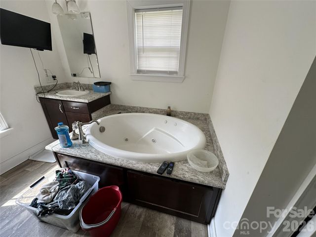 5149 Deer Meadow Lane, Morganton, NC 28655