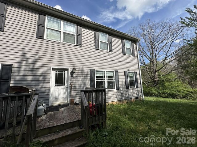 5149 Deer Meadow Lane, Morganton, NC 28655